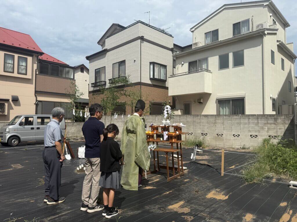 市川市の現場での地鎮祭