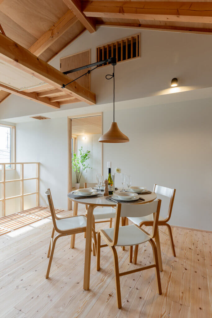 流山市の焼杉の家